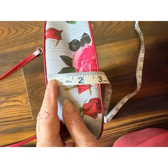 Betsey Johnson Mimi Saddle Crossbody Bag Floral Sides & Lining - Picture 12 of 15